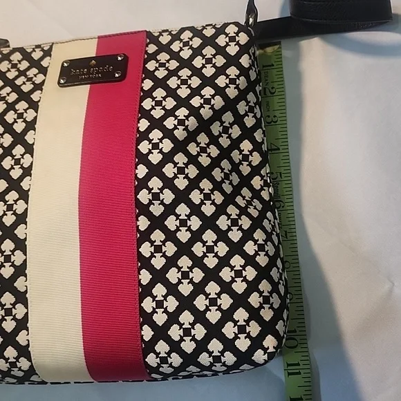 Kate Spade Crossbody Bag - Picture 8 of 9